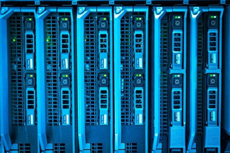 顧客データ活用で営業施策の精度を向上